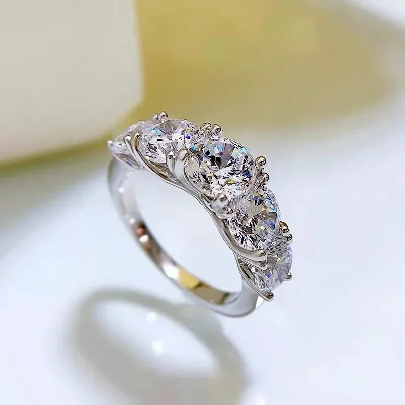 Luxury 18K White Gold Wedding  - Moissanite Engagement Ring 1 Carat review and price