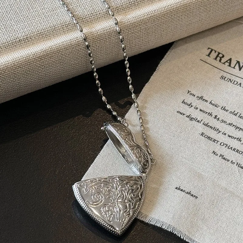 Y2K Romantic Heart Locket Pend - Heart Locket Necklace Photo review and price