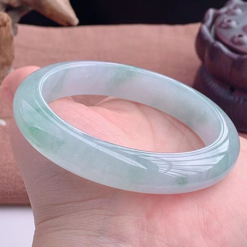 Myanmar , single-color - light - Bracelets review and price